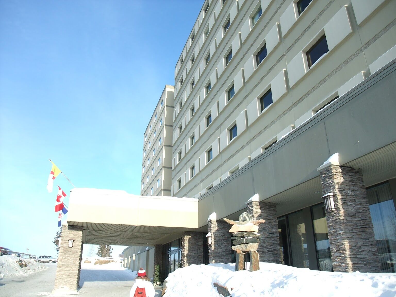 The Explorer Hotel Yellowknife Exterior foto
